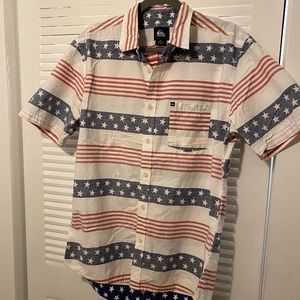 Quiksilver short sleeve shirt